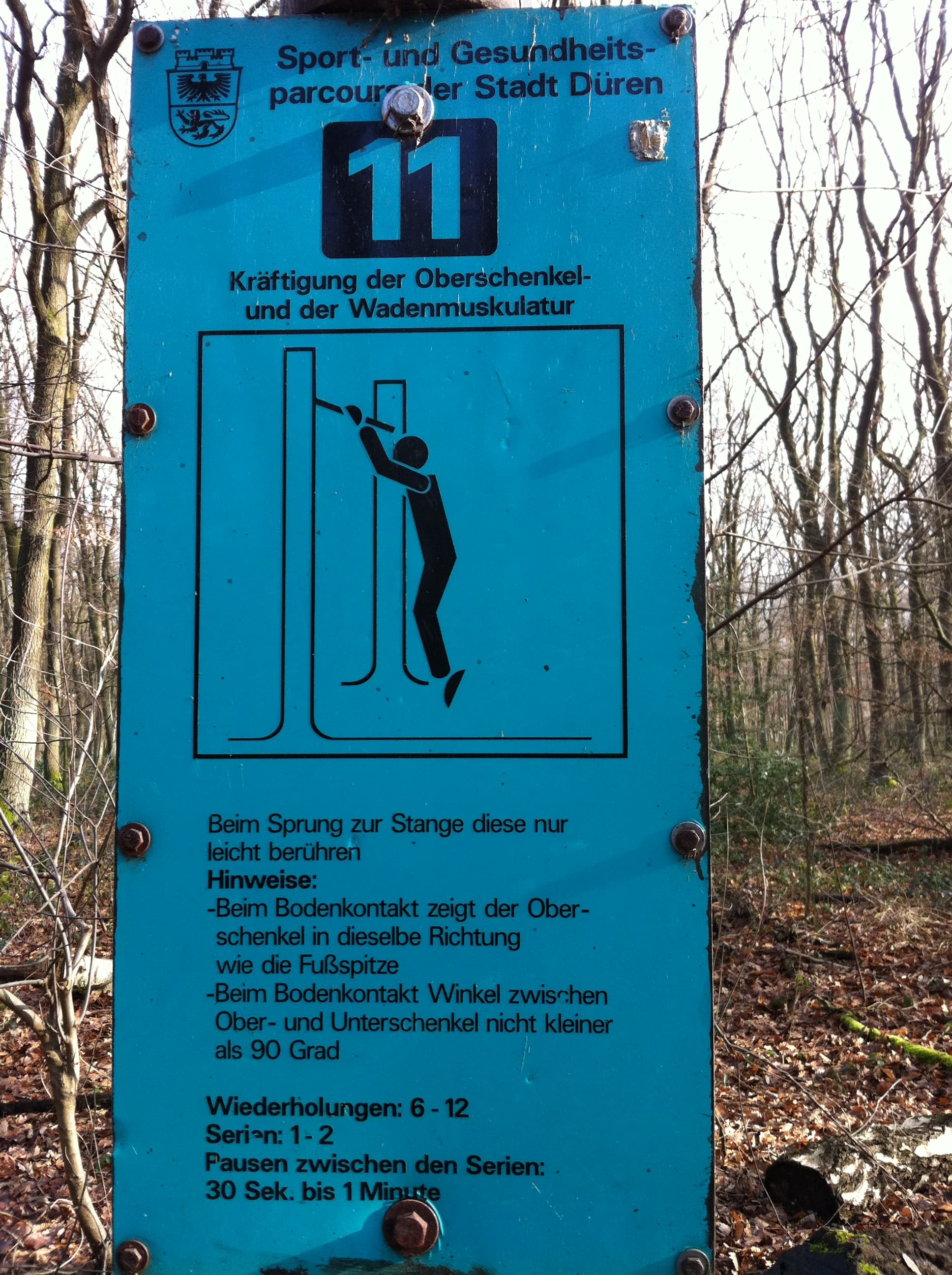 Street Workout Spot in Lichtung Marieneiche